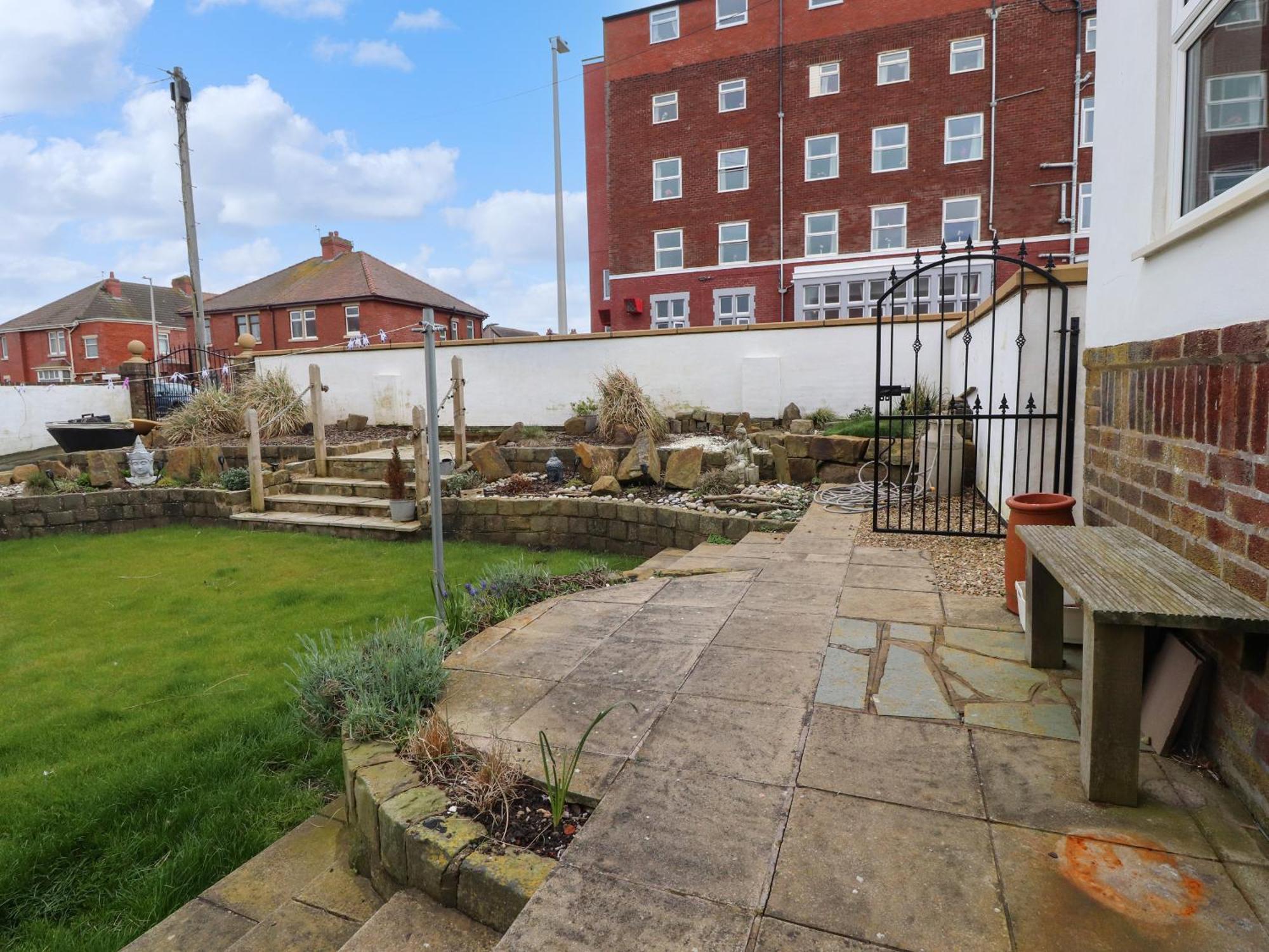 12 Pennystone Road Villa Blackpool Exterior photo